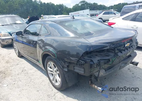 2015 Chevrolet Camaro 2Ls z USA, uszkodzony, nr VIN 2G1FB1E34F9150388